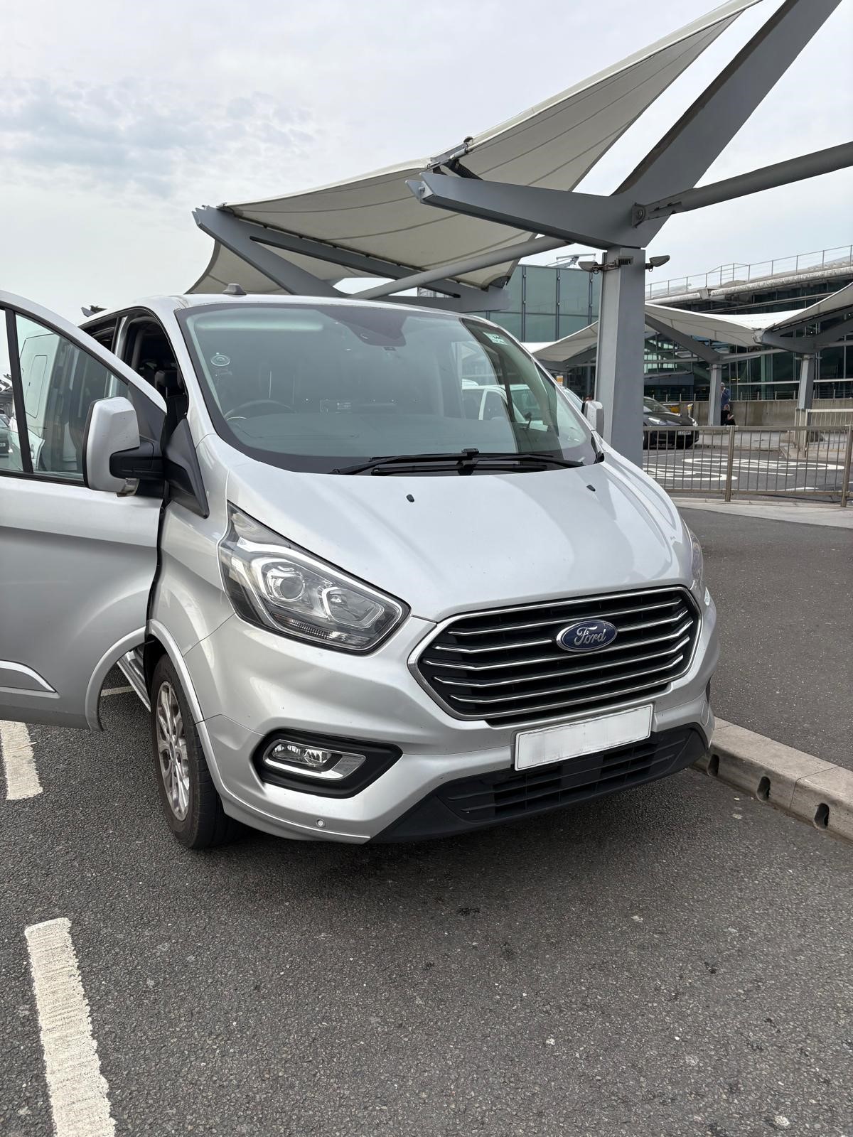 Shaun 8 seater van is ready to move to it's destination